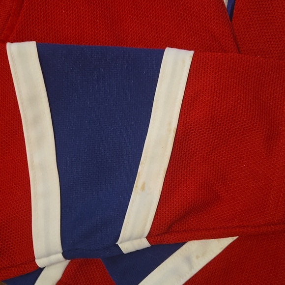 Youth Montreal Canadians Hockey Jersey - Picture 6 of 7